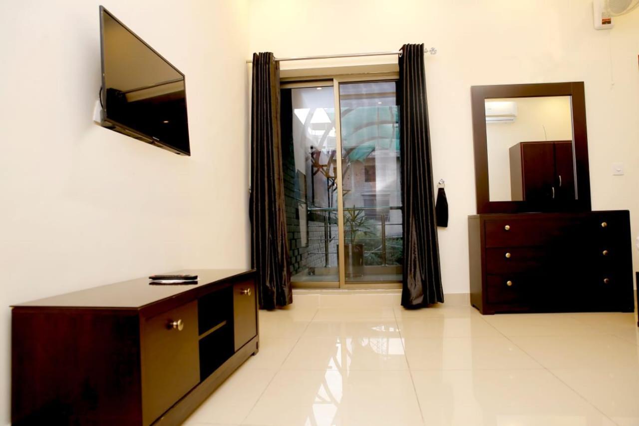 Hotel Noor Plaza Lahore Luaran gambar