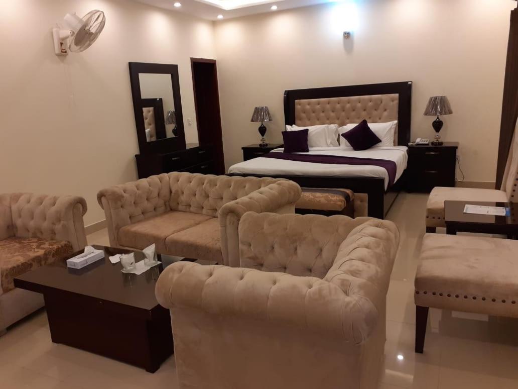 Hotel Noor Plaza Lahore Bilik gambar